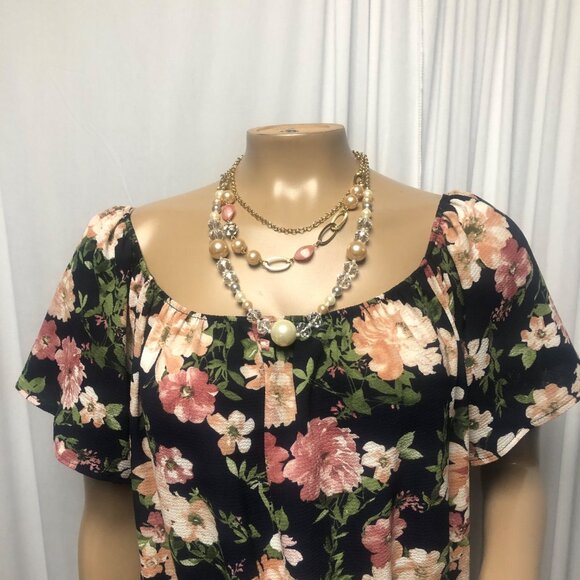 Vine and Love Dress Shorts Underneath Womens Size Large Navy Floral Cute Comfy - Picture 3 of 9